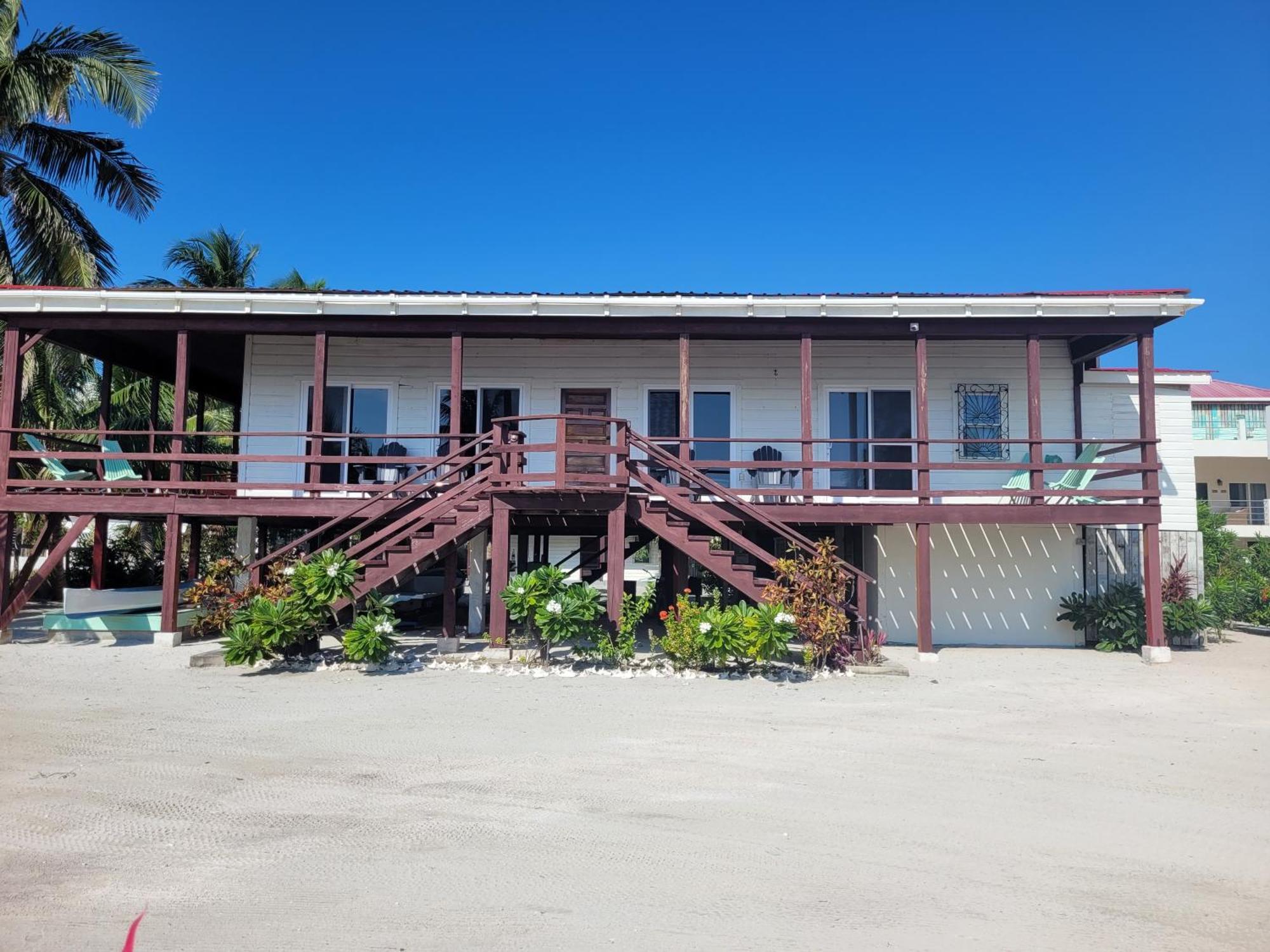 Ashton Court Belize Hotell Belize City Exteriör bild