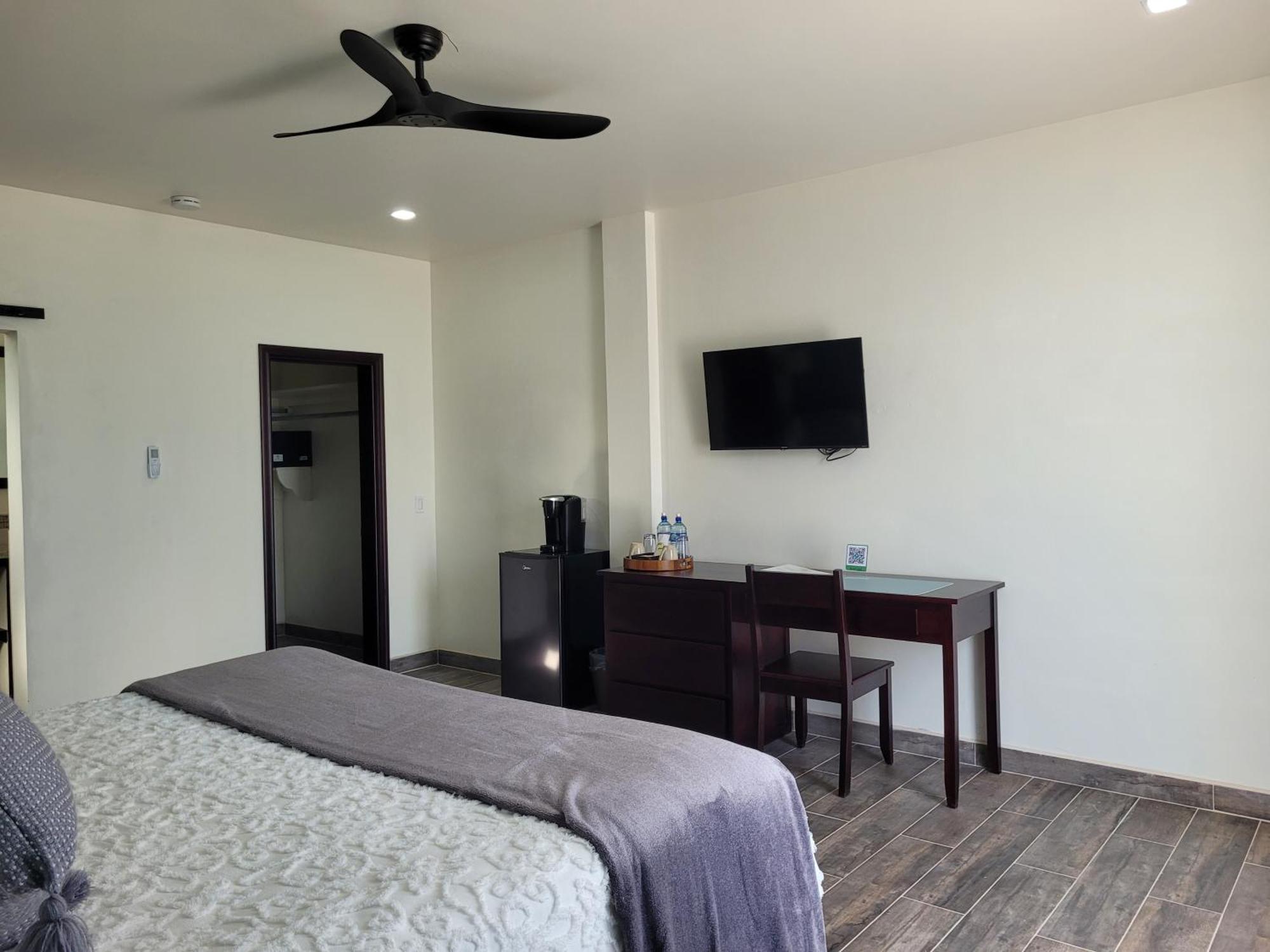 Ashton Court Belize Hotell Belize City Exteriör bild