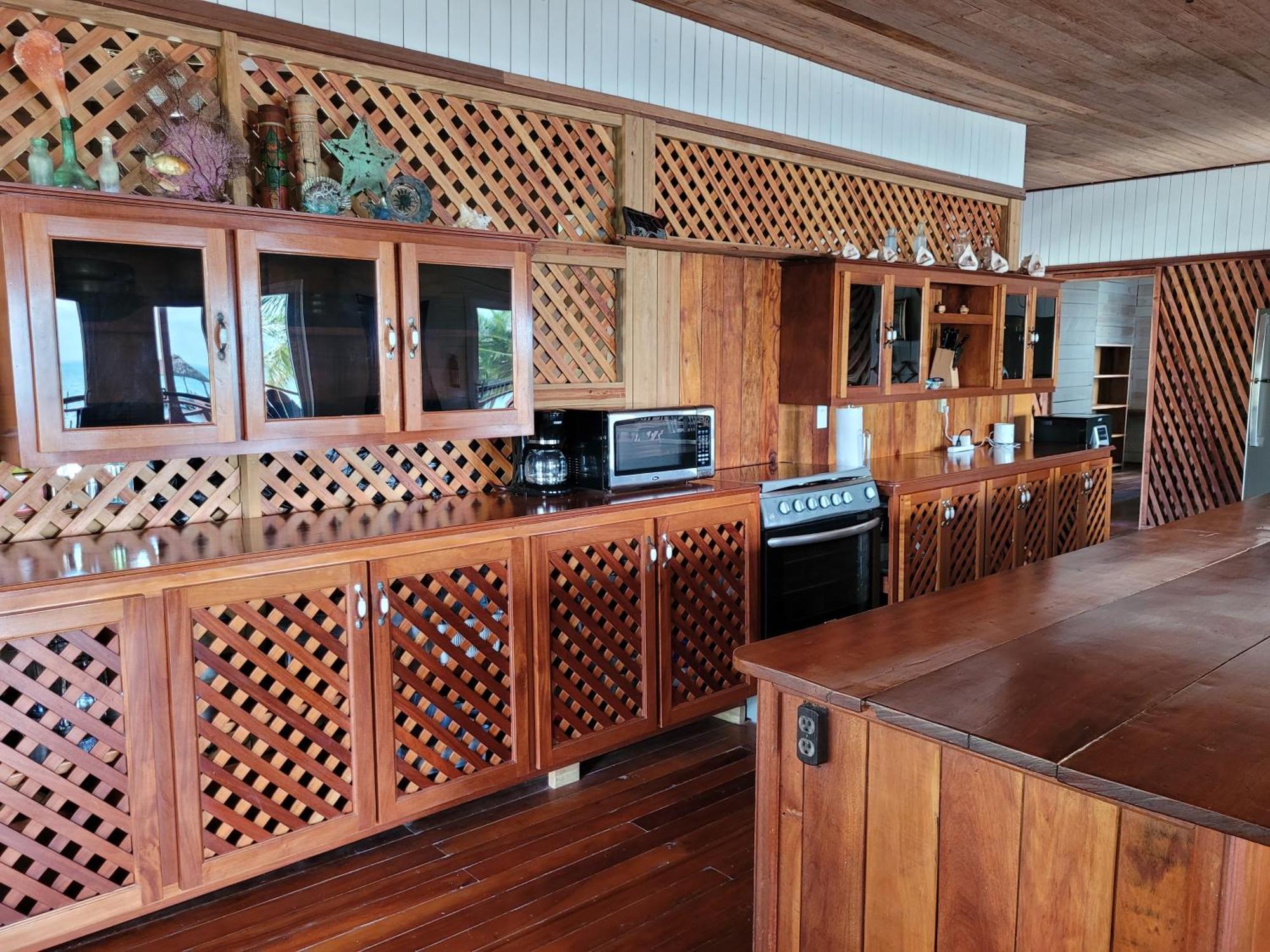 Ashton Court Belize Hotell Belize City Exteriör bild